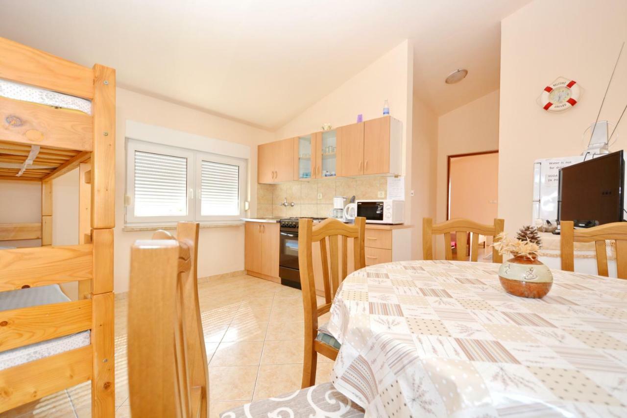 Apartment Stefi Vir