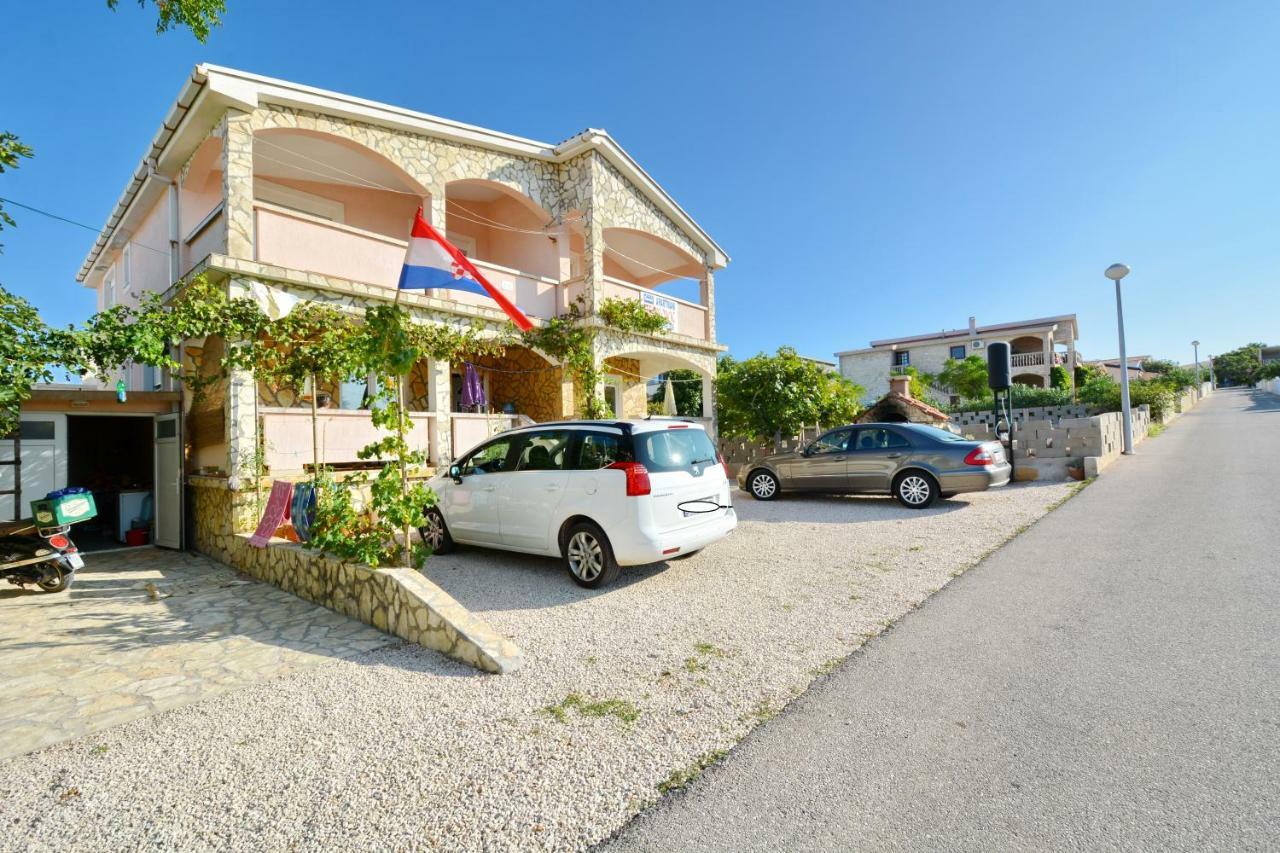 Apartment Stefi Vir
