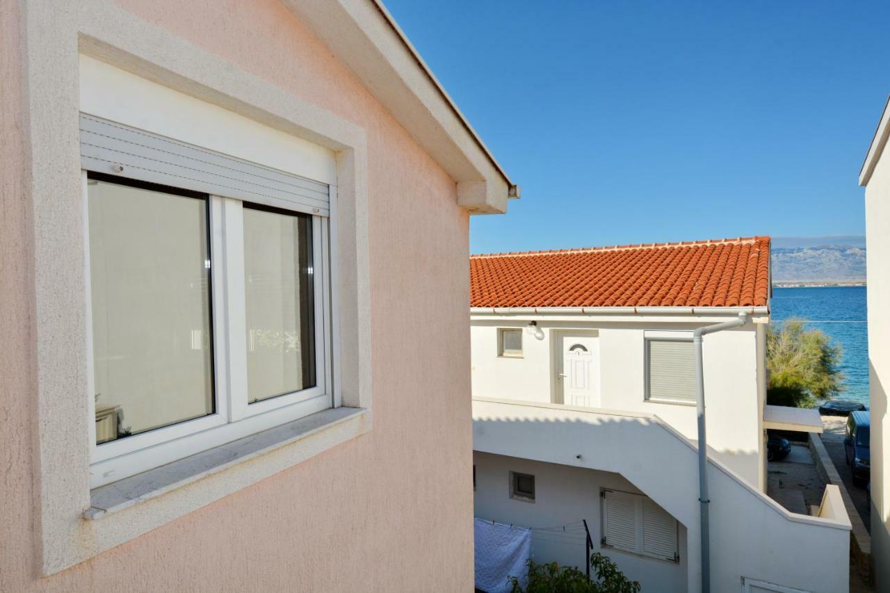 Stefi Apartment Vir