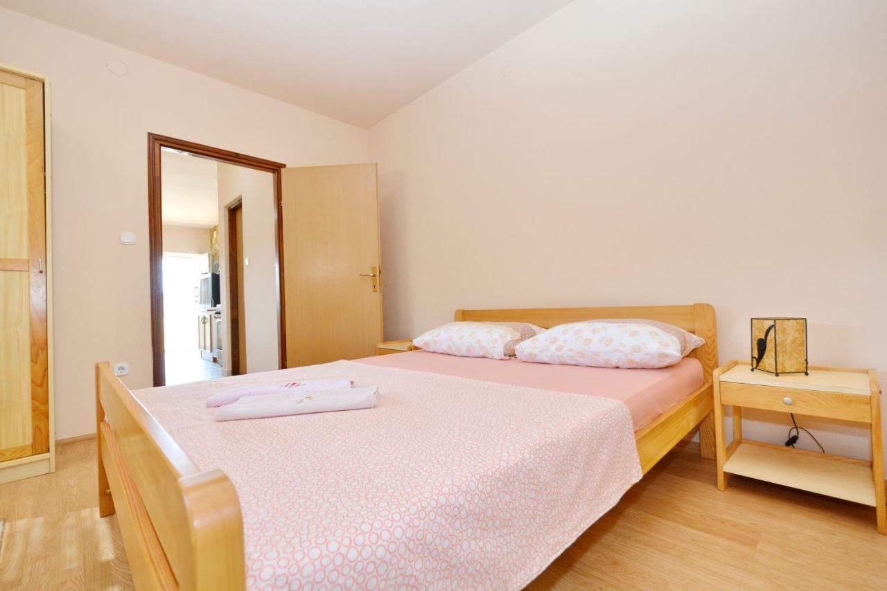 Apartment Stefi *